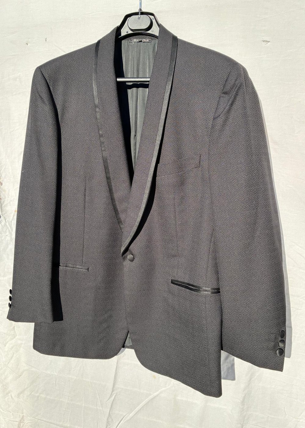 Veste de smoking gris chevron, col châle satin