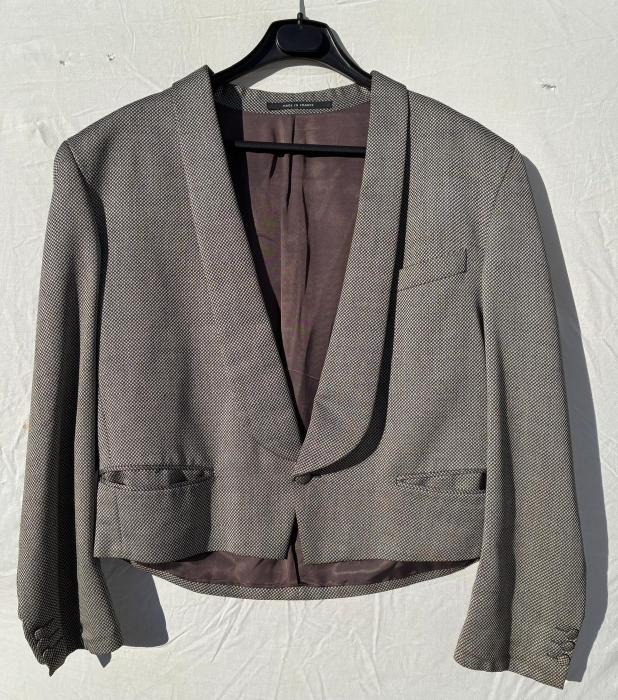 Veste de smoking gris texturé, coupe courte